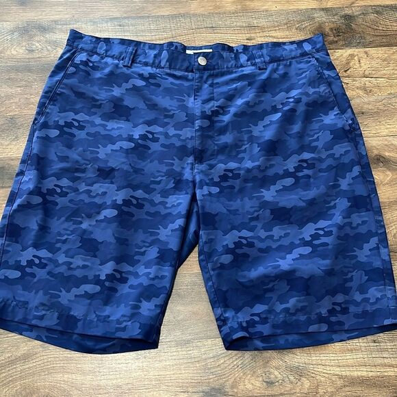 Peter Millar blue camo shorts size 38 - Picture 1 of 6